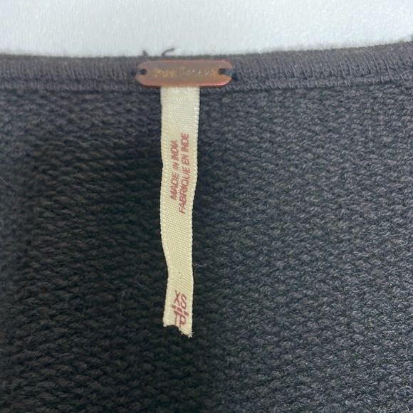 Free People Black Santa Maria Embroidered Peasant French Terry Pullover X-Small - Picture 3 of 13